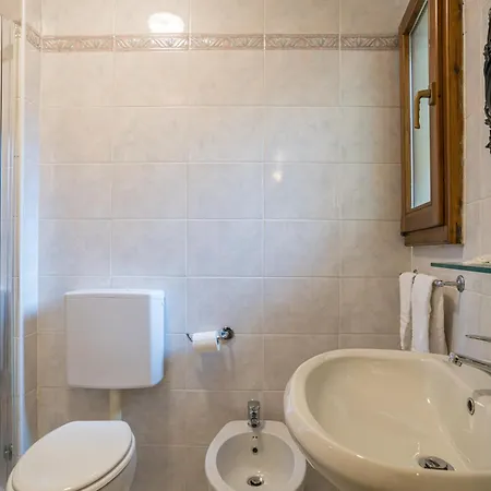 Casa Manzi 1 Sala Comacina